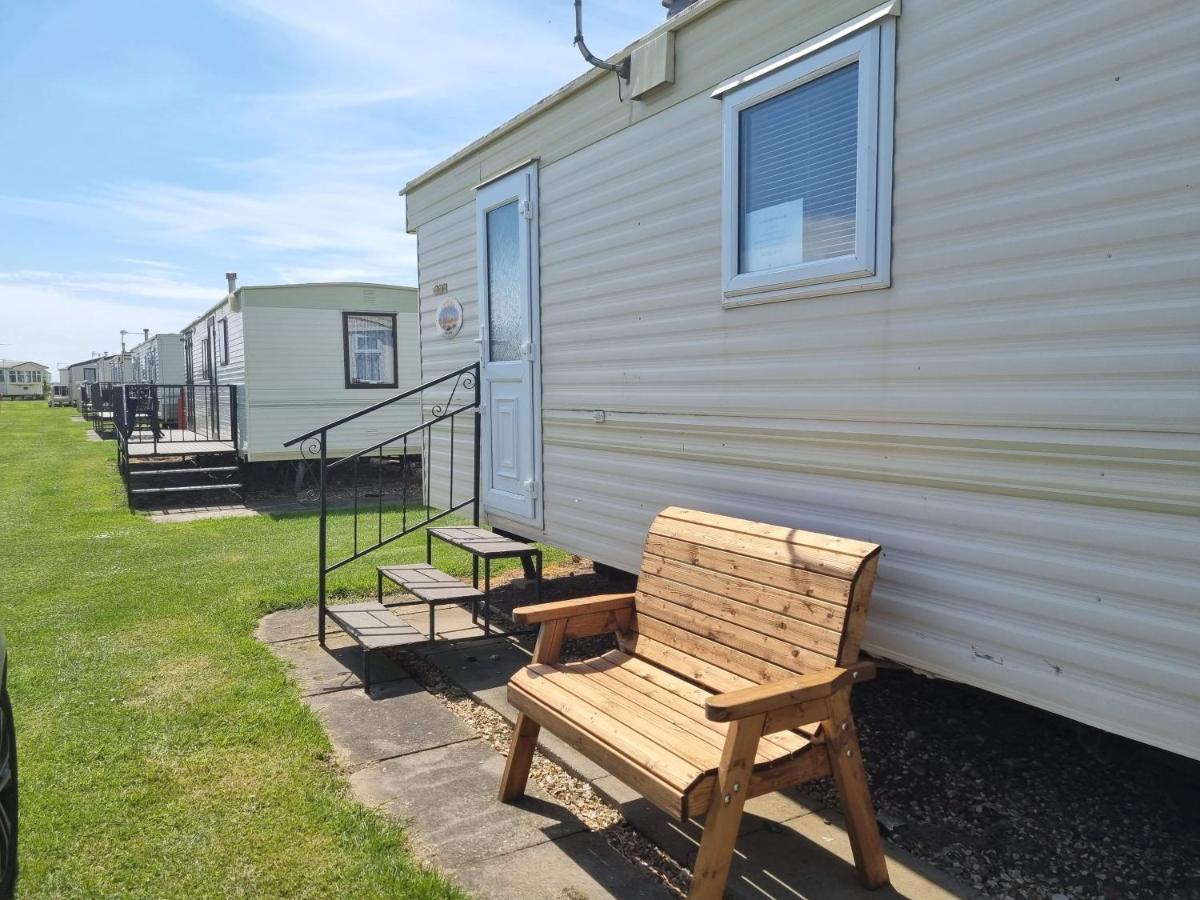 Caravan Happy Days South 17 Holiday home